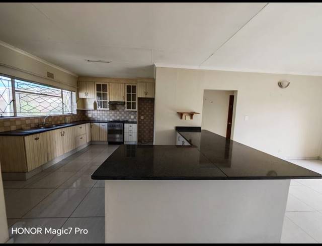 3 BEDROOM HOUSE FOR SALE IN VANDERBIJLPARK SE 1